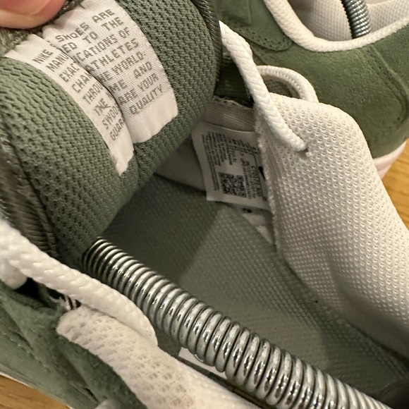 Sold - Picture 3 of 6